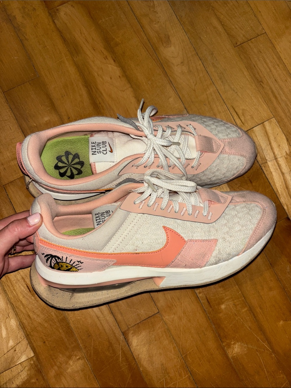 AIR MAX PRE-DAY WMNS
"SUN CLUB"